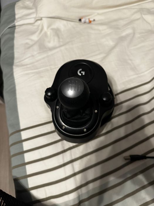 Volan Logitech G920, schimbator, pedale