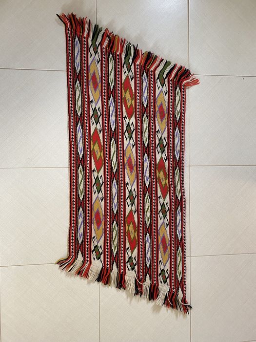 Вълнен ковьор от едно време