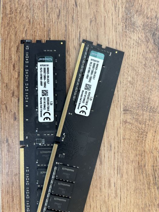 Продам  озу ddr 4 (16gb)