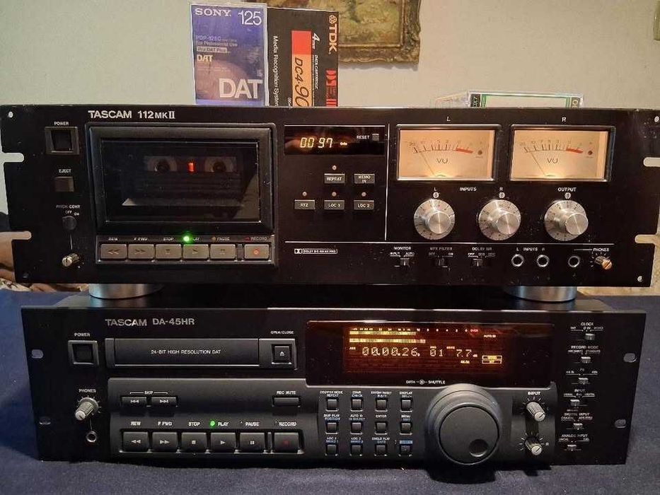 Linie Studio TASCAM Professional: Casetofon Deck 112 MKII & DAT Recorder DA-45HR 24-Bit