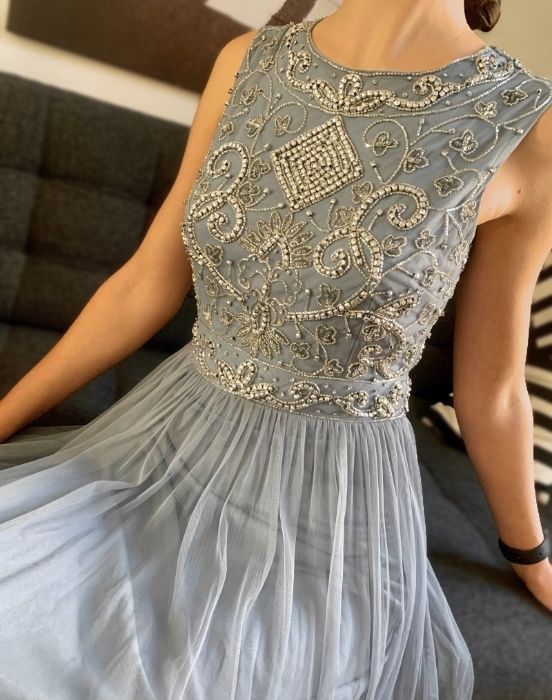Нова бална рокля с ефектен гръб S