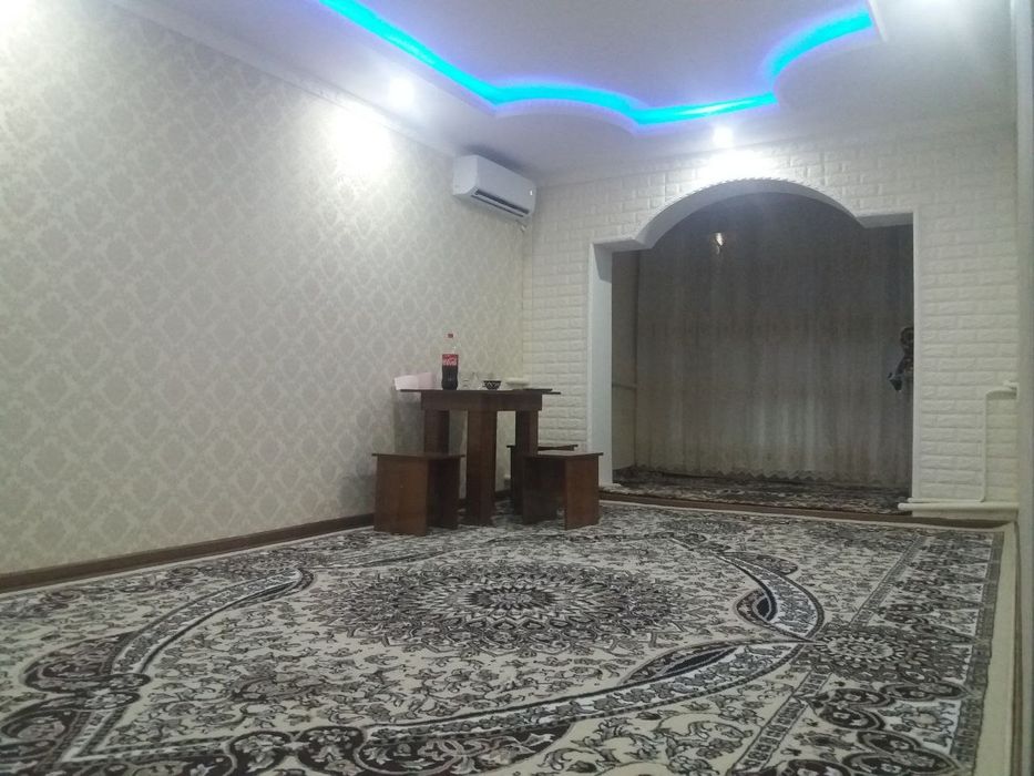 21 микро район 2 комната, 1-этажда ремонтланган люкс КВ.