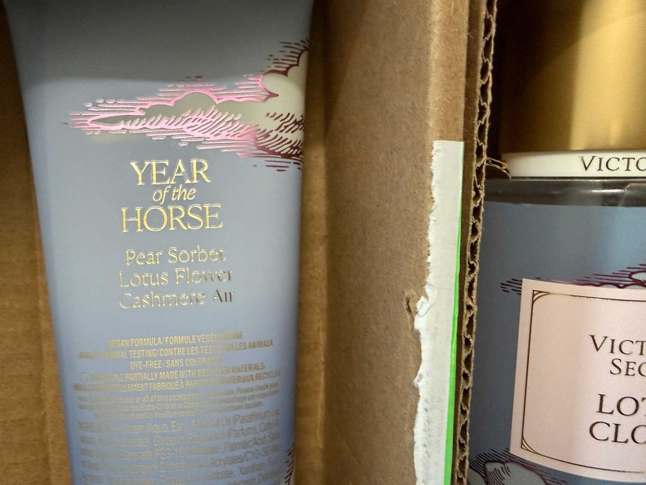 Victoria’s Secret козметика за тяло / Лосион за тяло, Спрей за тяло