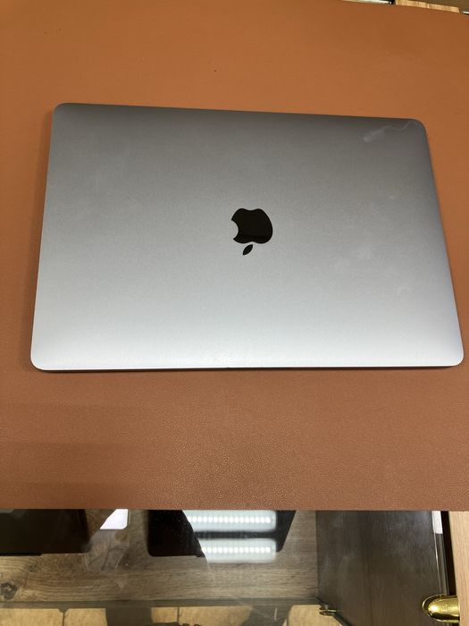 Продается macbook pro m1 сломан дисплей