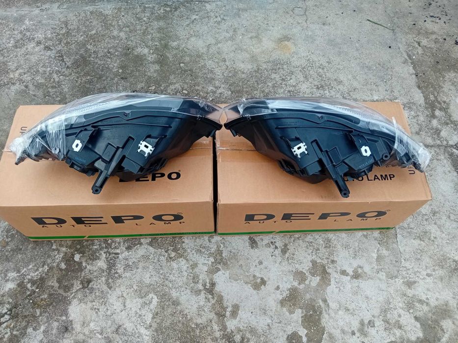 Фар БМВ Е90/91 НОВИ