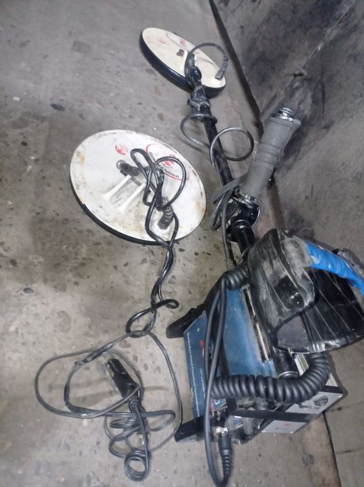 Продам металлоискатель срочно