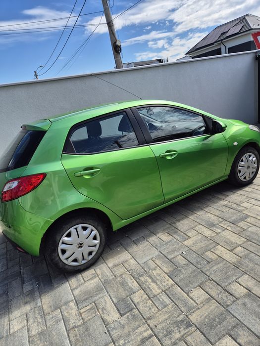 MAZDA 2 2009 — imagine 2