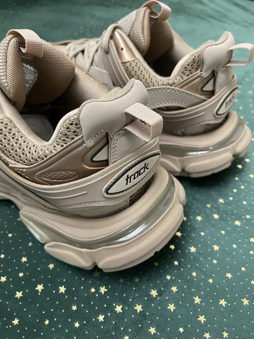 Balenciaga Track Beige