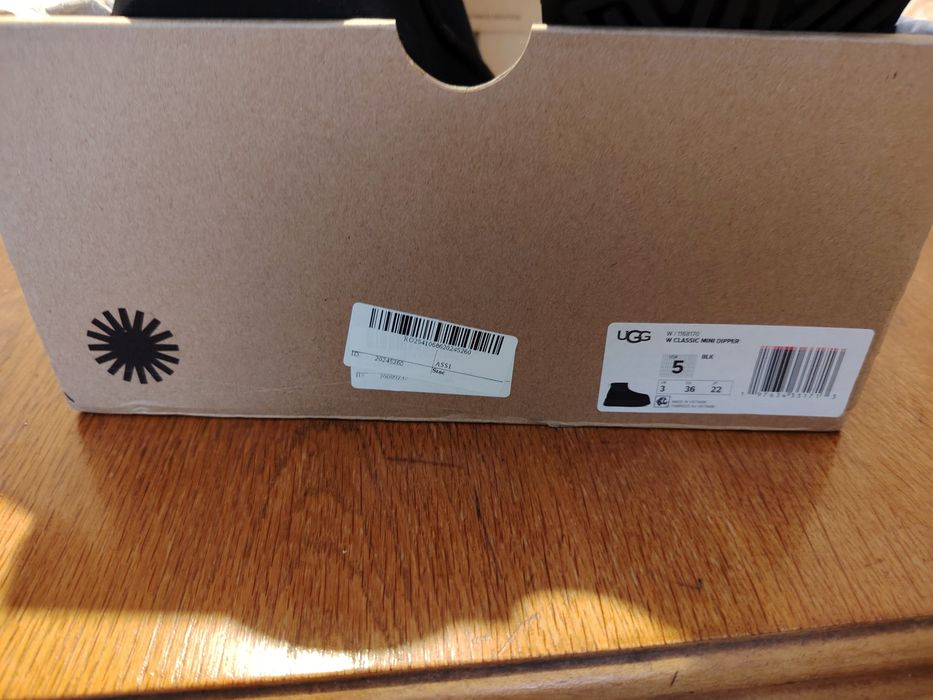 Ugg, ghete dama mini dipper