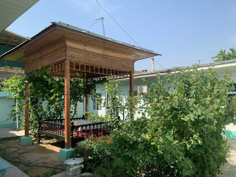 Sergelida hovli, 2.4 sotix, 4 xona