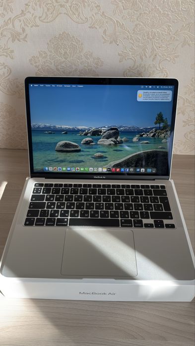 Продаю MacBook Air M1/8/256, Silver