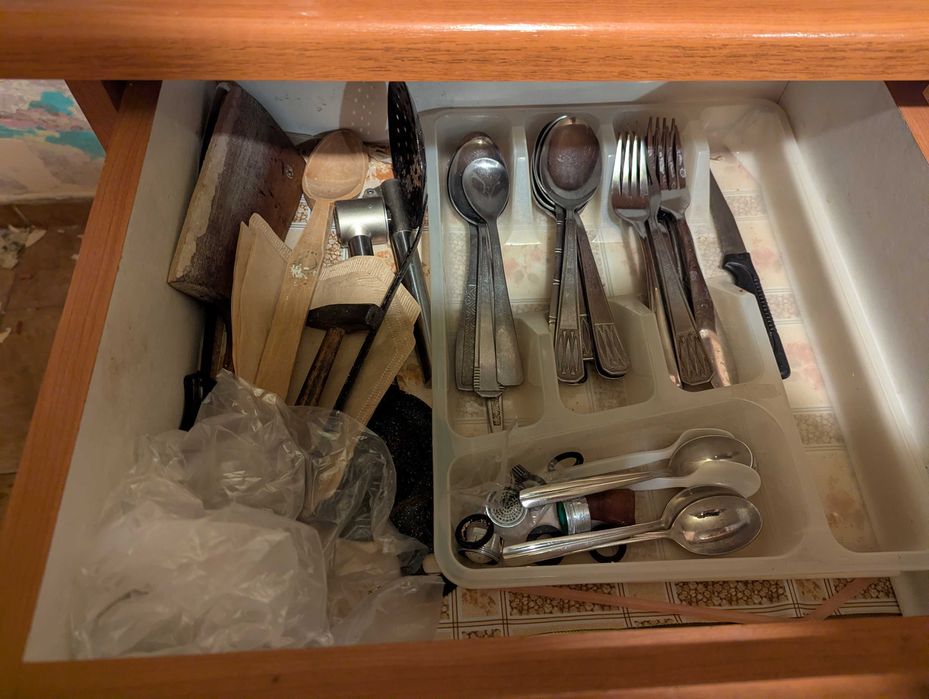 Lot, set tacamuri, farfurii , pahare vintage 1950- 1970