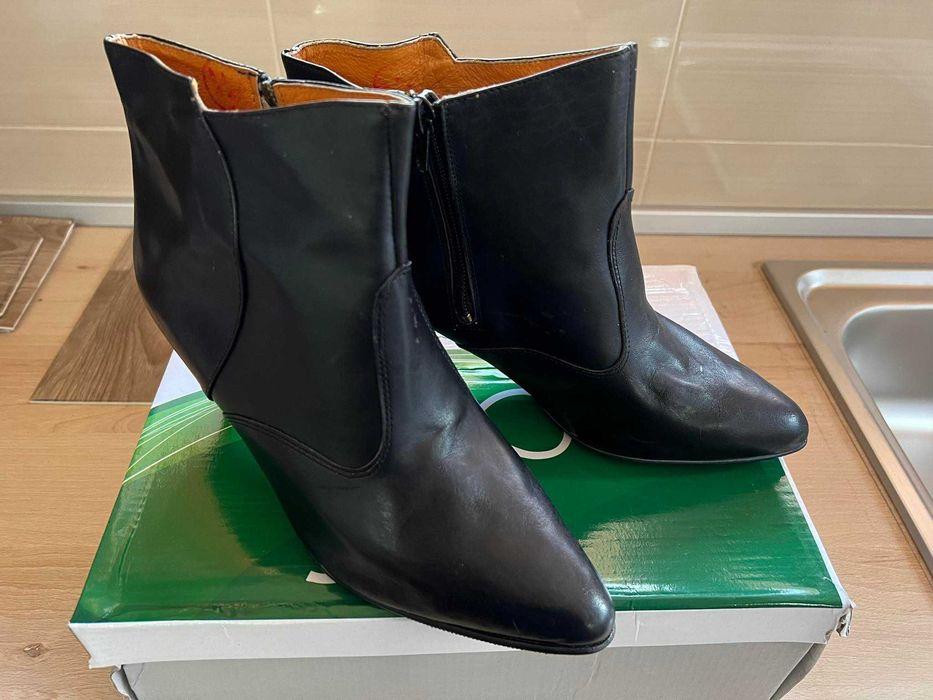 Дамски есенни/пролетни боти