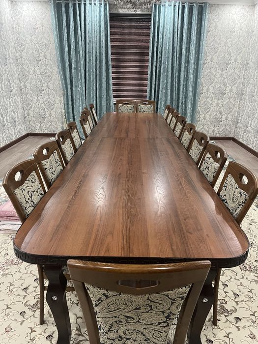 Стол деревянный