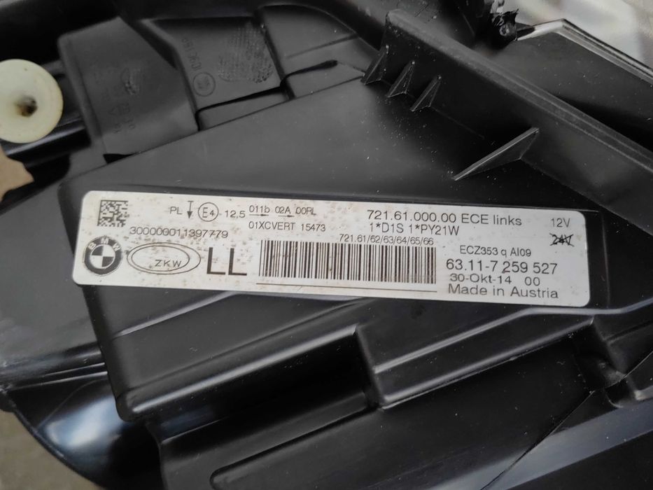 Фар BMW F30/F31 Bi-Xenon LED ляв/ Фар БМВ Ф30/Ф31 Оригинален