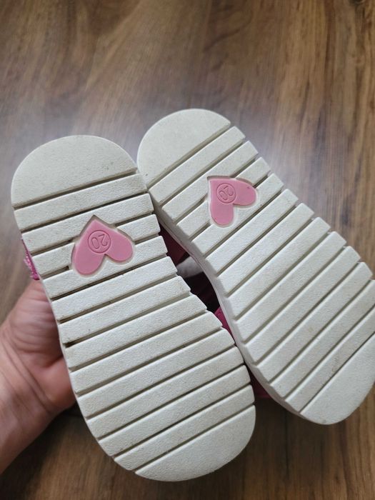 Sandalute roz marime 20 cake couture