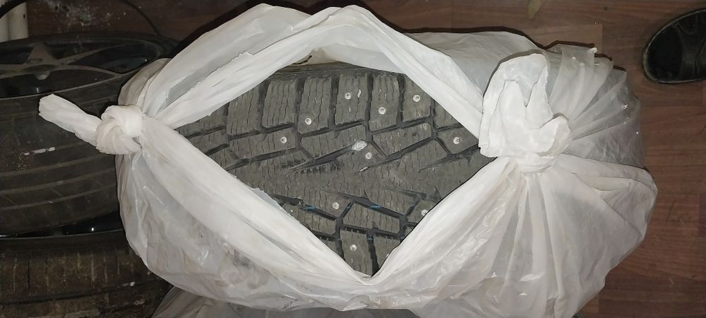 Продам шины зима