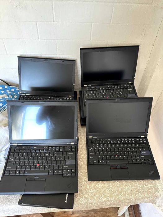 Ноутбук Lenovo Thinkpad X220 - Готов к работе