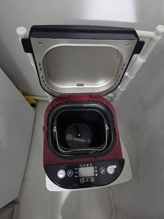 Vand masina de făcut pâine Tefal Pain Plaisir