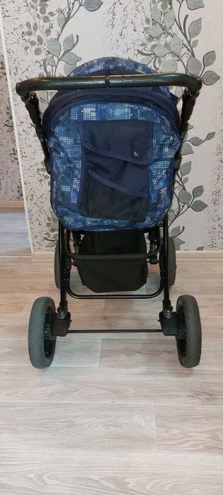 Продам отличную коляску