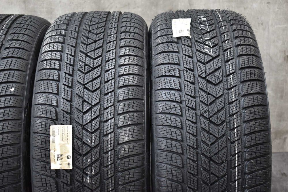 Зимни гуми 285/45/21 Pirelli нови