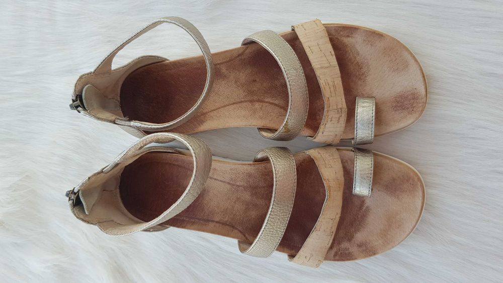 Дамски сандали UGG №37/38 естествена кожа