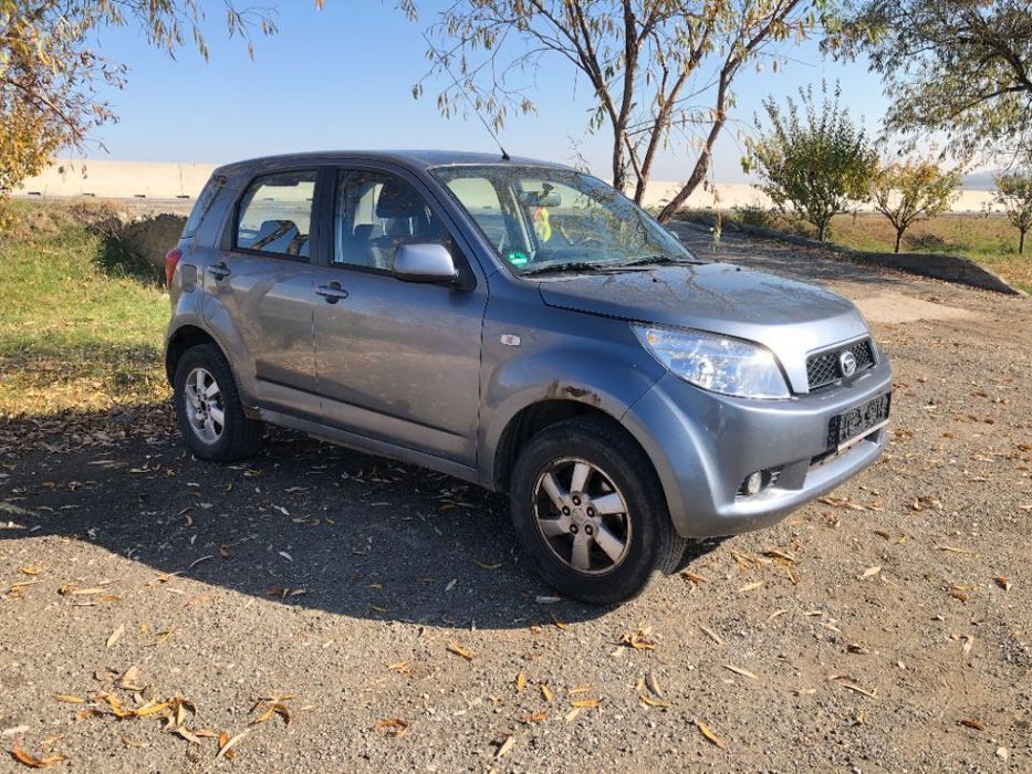 Dezmembrez piese Daihatsu Terios J2