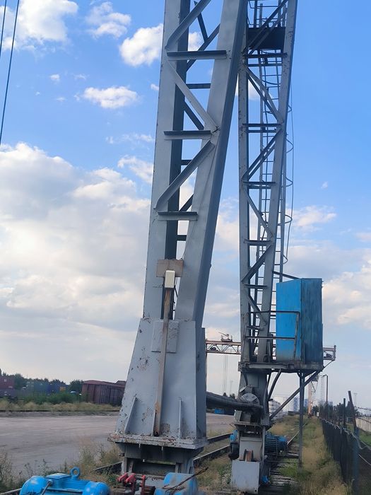 Продам козловрй кран 50 тонн