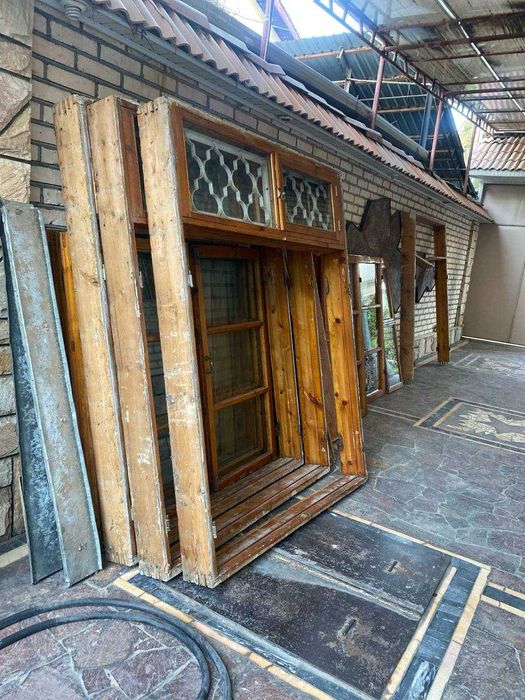 рамы дераза 1,5 Х 2 м  сосна в центре марказда 4 шт