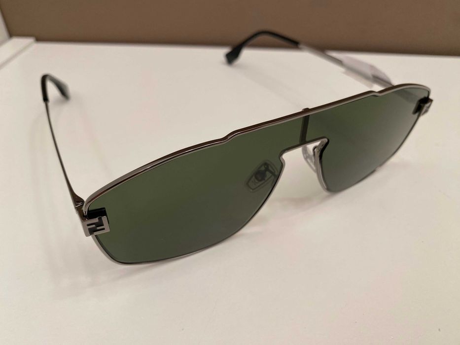 Maison Fendi ochelari de soare, originali, retail 380 euro