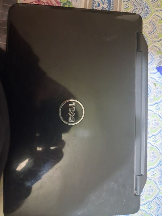 Laptop Dell Inspiron N5050