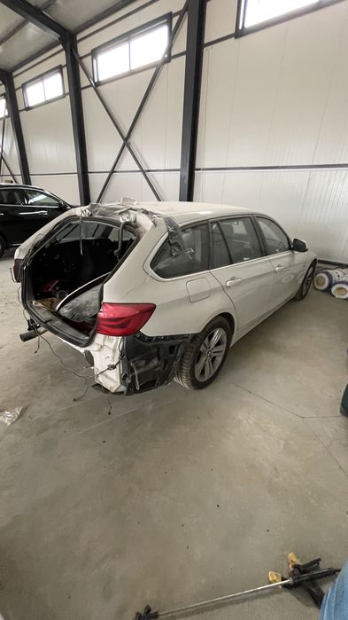 Dezmembrez bmw Seria 3 2015 F30 f31