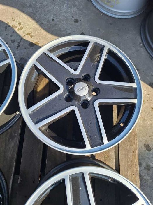 Jante Jeep Compass 6.5x17 et 39 5x114,3 Originale