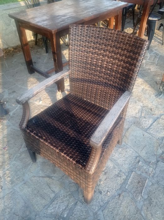 Ратанови столове