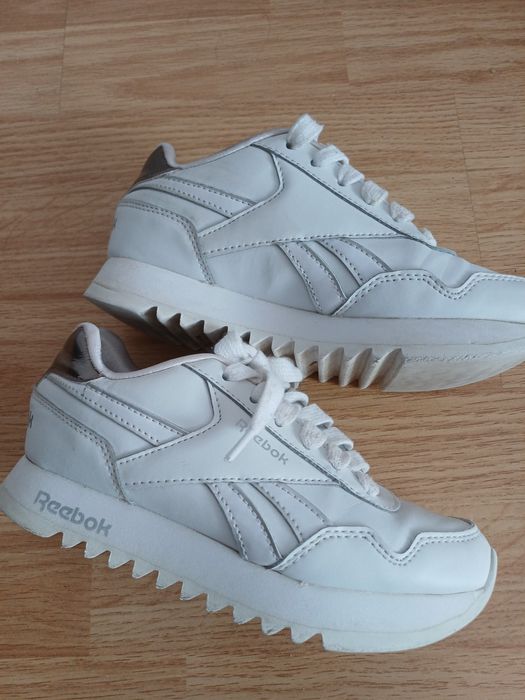 Adidas fetite nr 31.5