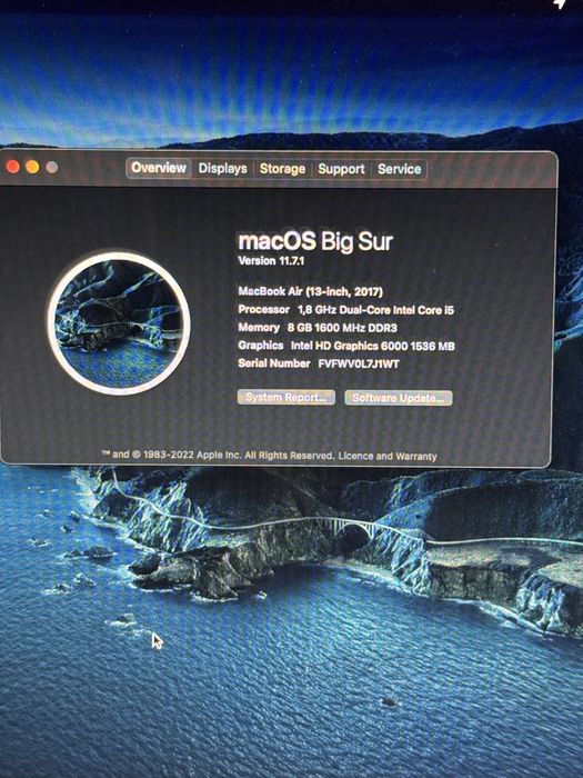 Apple MacBook Air (13-inch, 2017)