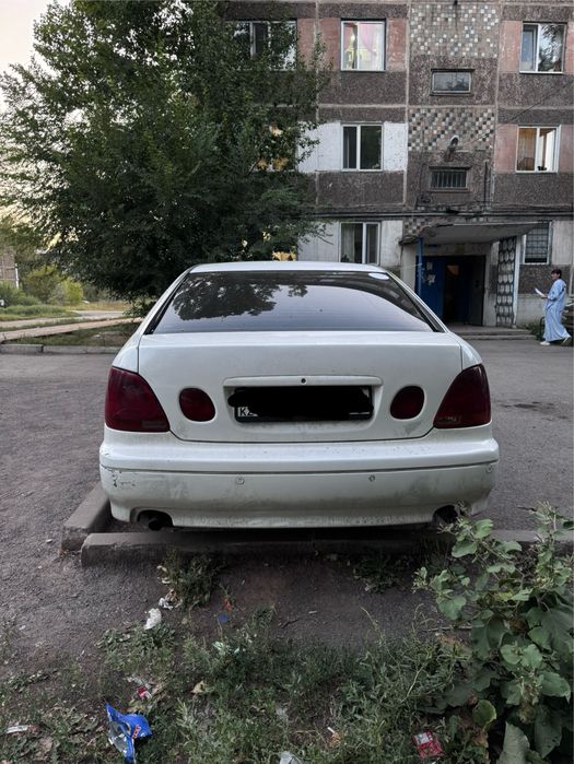 Лексус gs300.