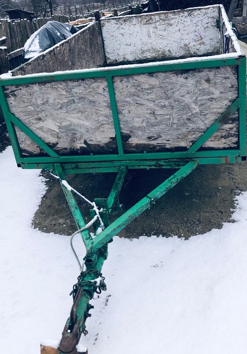 VÂND REMORCĂ .Atenție ,prețul este negociabil !