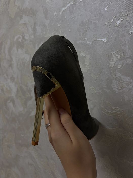 Продам туфли,шикарного качества