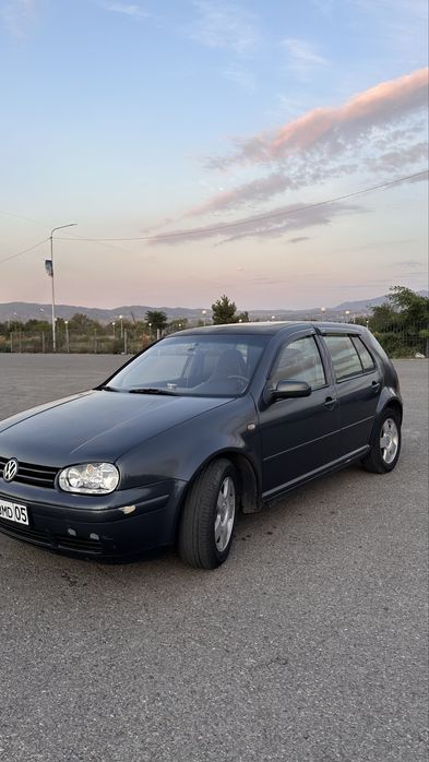 Golf 4 1998г 2.3 vr5