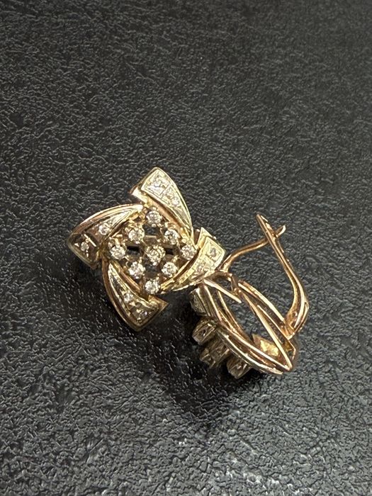 Серьги с бриллиантами