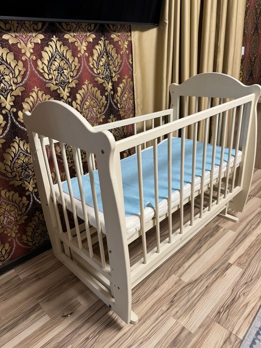 Продам манеж детский