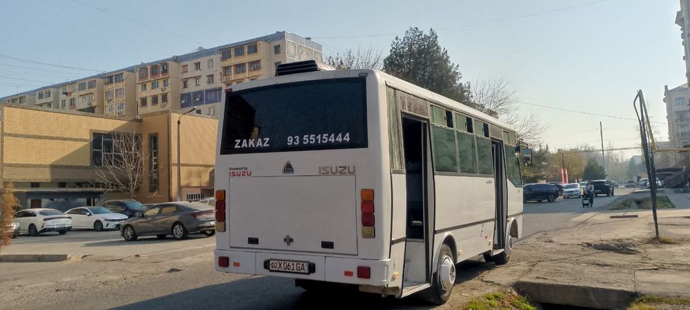 Isuzu avtobus 2007 yil 2015 yil 2017yil