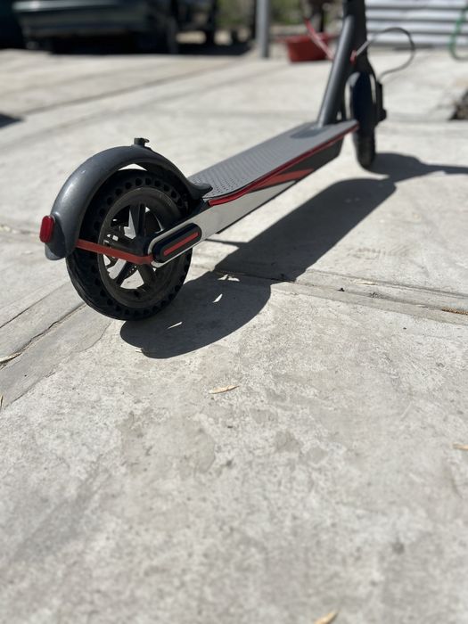 Электроэлектросомакат Xsiomi m365