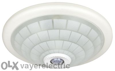 Аплик (плафон с датчик) със сензор за движение