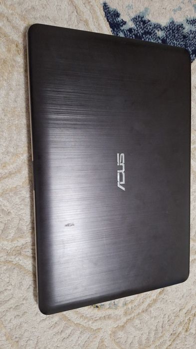 Продам нотбук на запчасти