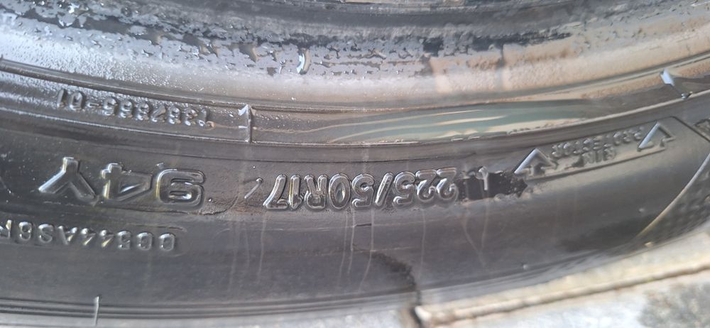 Cauciucuri 225/50 R17 Good Year