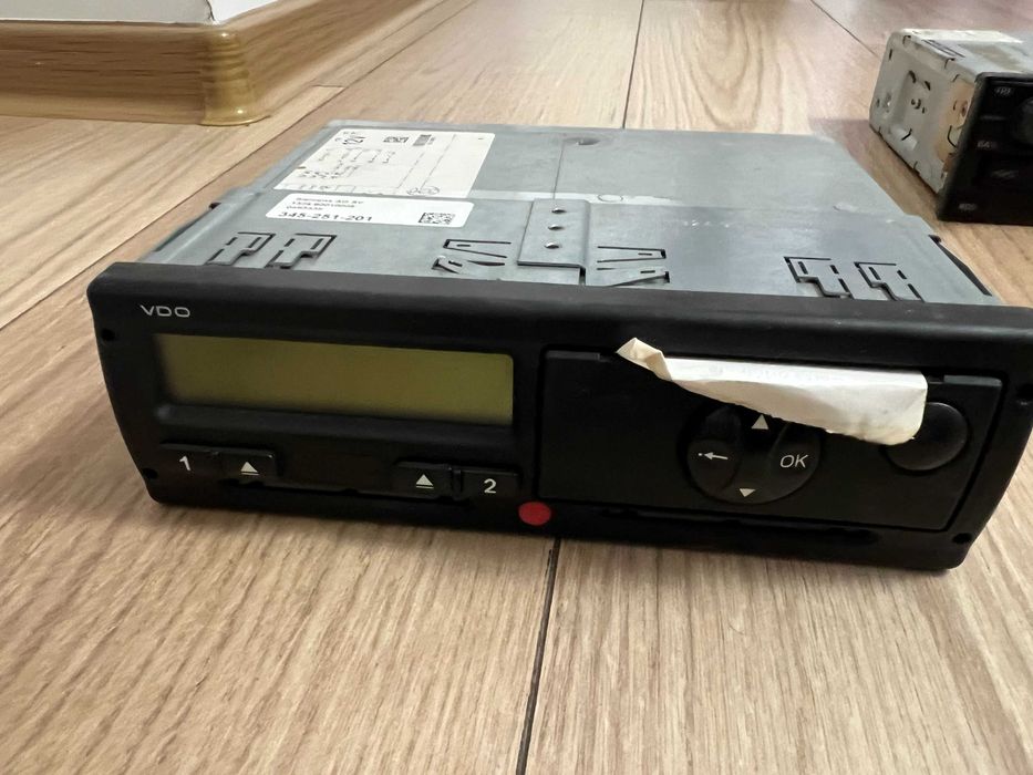 De vânzare lot casetofoane/CD playere auto — diverse mărci