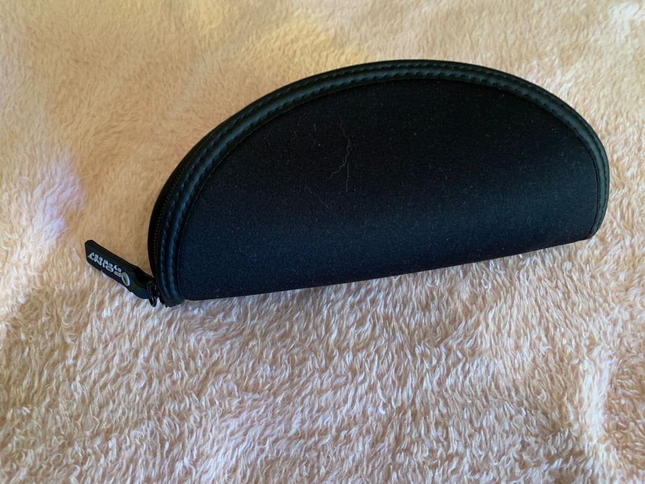 Калъф за очила .