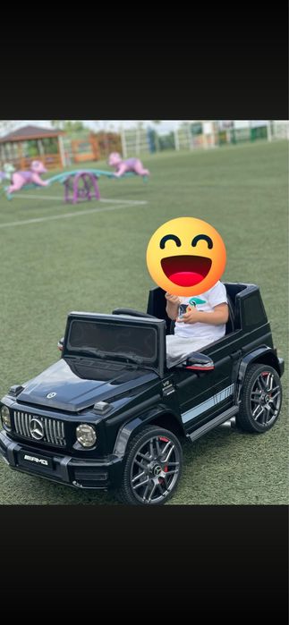 Masinuta cu telecomanda Mercedes